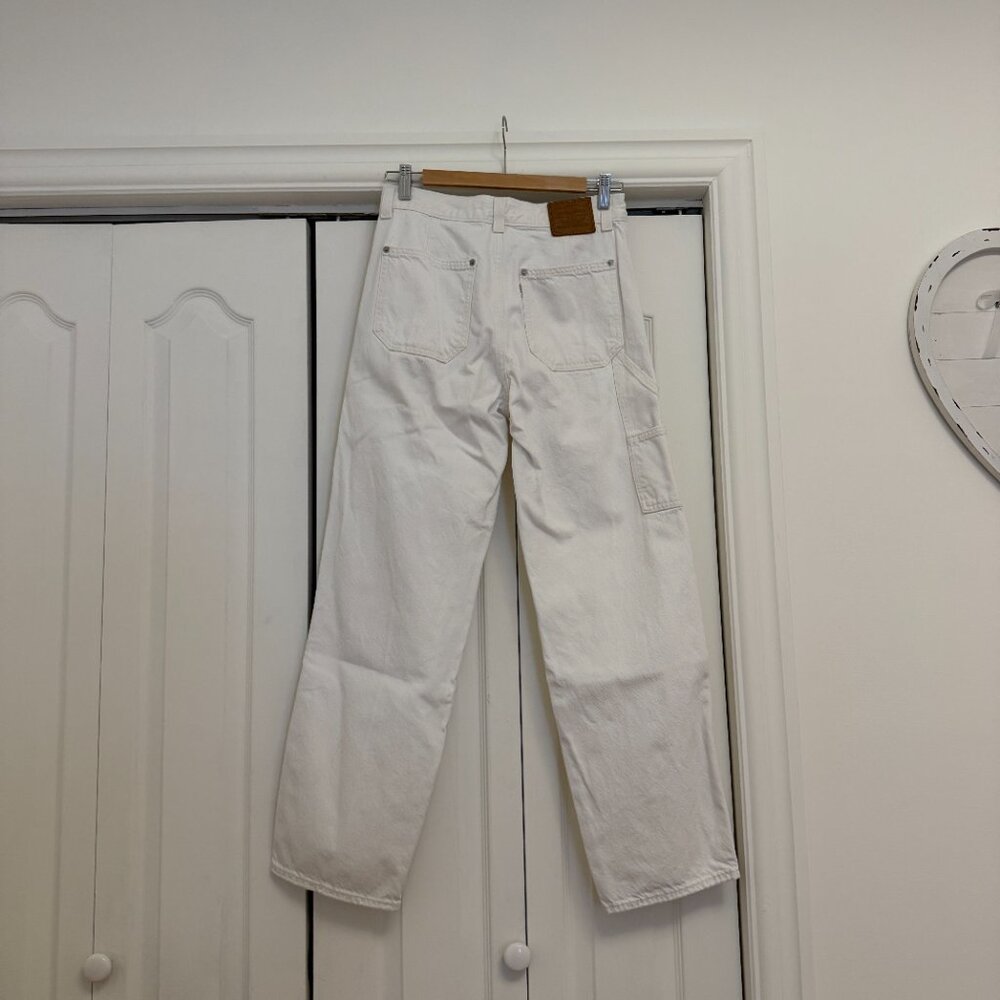 Levi’s White Straight Leg Jeans – High Waist Utility Style - Picture 5 of 6